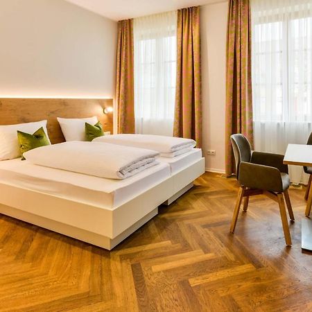 Bett'N Glueck - Uebernachtung & Fruehstueck Bed & Breakfast Цусмарсхаузен Екстериор снимка
